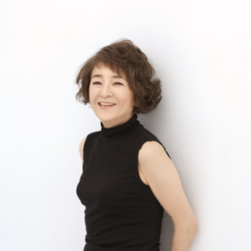 賠償千恵子の上半身の画像
